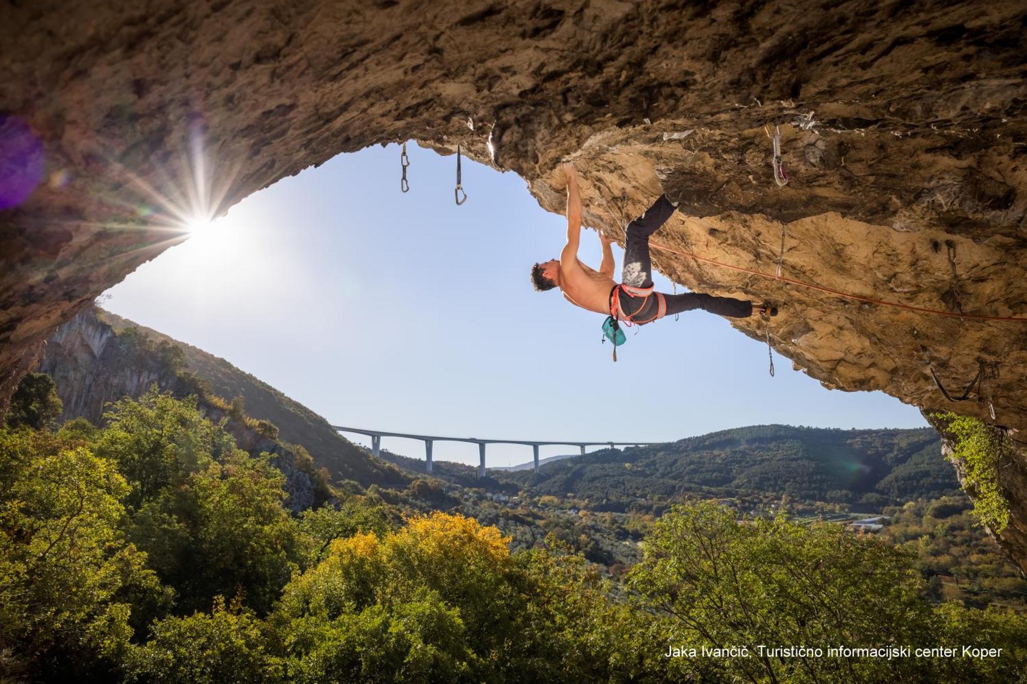 Under The Rock House In Osp With Hot Tub Apartment Luaran gambar